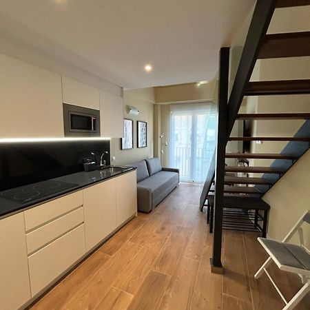 Apartamentos Turisticos Aeropuerto Barajas Madrid Luaran gambar